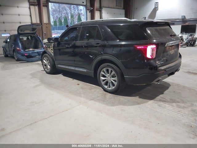 Ford Explorer Limited 2023 1FMSK8FH1PGC27015 Image 3