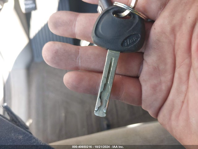 KIA SEDONA LX 2015 KNDMB5C17F6020636 Image 11