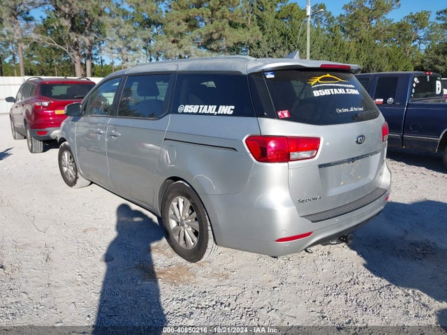 KIA SEDONA LX 2015 KNDMB5C17F6020636 Image 3