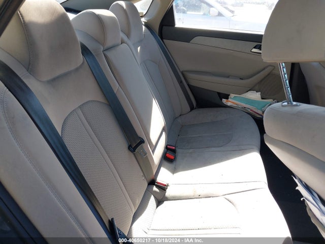 Hyundai SONATA SE 2018 5NPE24AF9JH693472 Image 8