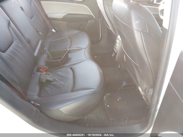 3C4NJDCB5NT141390 Jeep Compass Limited 4x4
