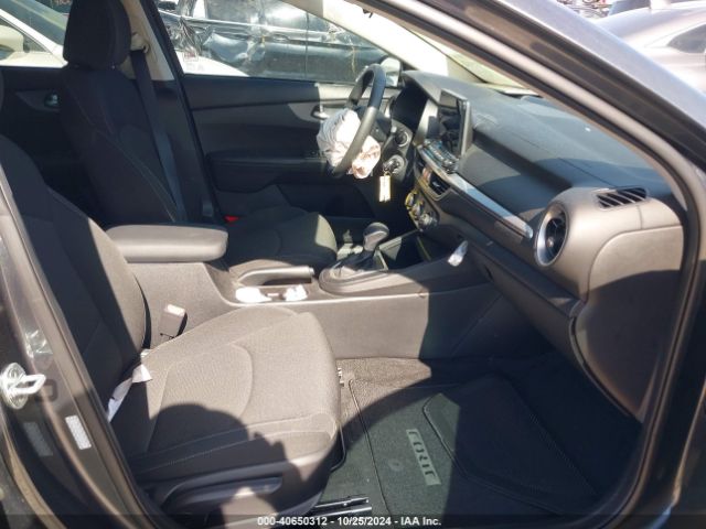 3KPF24AD6ME340019 KIA FORTE FE
