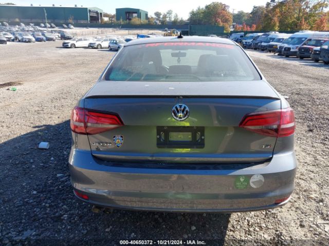 3VWD17AJ9GM241235 Volkswagen Jetta 1.8t Sport