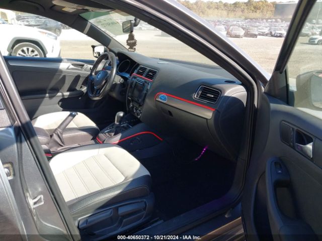 3VWD17AJ9GM241235 Volkswagen Jetta 1.8t Sport