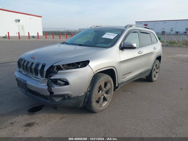 1C4PJMCS7HW545640 Jeep Cherokee 75th Anniversary Edition 4x4