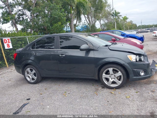Chevrolet Sonic Ltz Auto 2016 1G1JE5SB2G4161401 Image 13