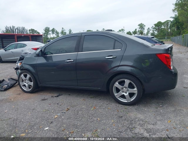 Chevrolet Sonic Ltz Auto 2016 1G1JE5SB2G4161401 Image 14