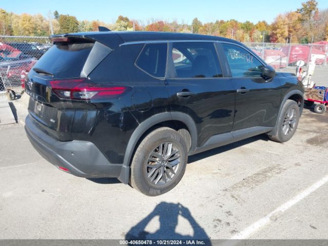 5N1AT3AB1MC807060 Nissan Rogue S Intelligent Awd