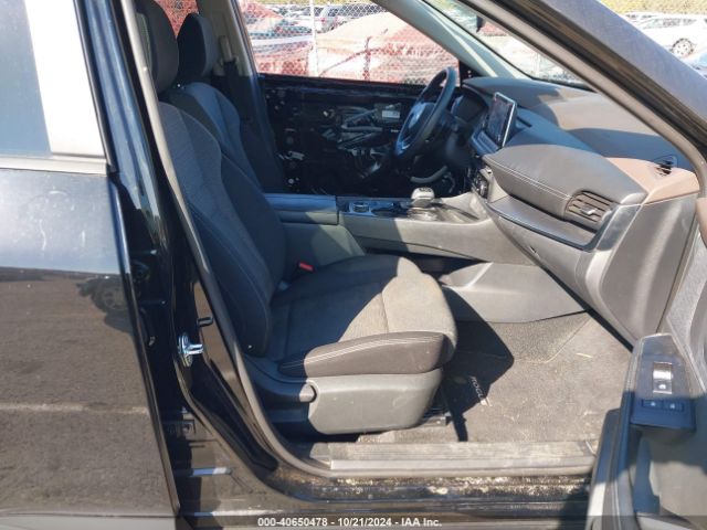 5N1AT3AB1MC807060 Nissan Rogue S Intelligent Awd