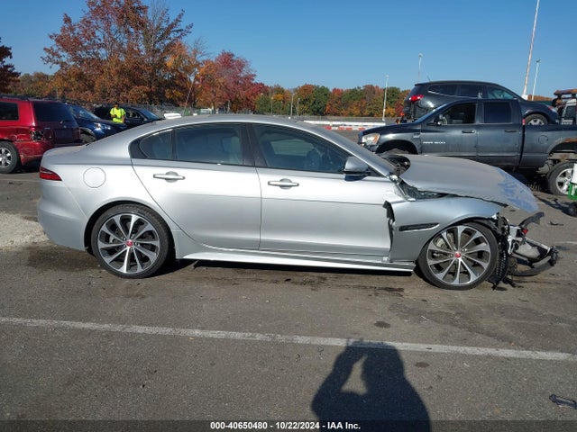Jaguar Xe R-dynamic S Awd Automatic 2020 SAJAT4GX0LCP61332 Image 13