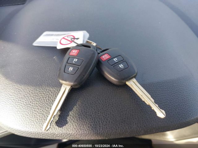 7MUAAAAG3PV049421 Toyota Corolla Cross L