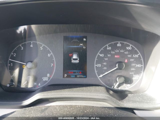7MUAAAAG3PV049421 Toyota Corolla Cross L