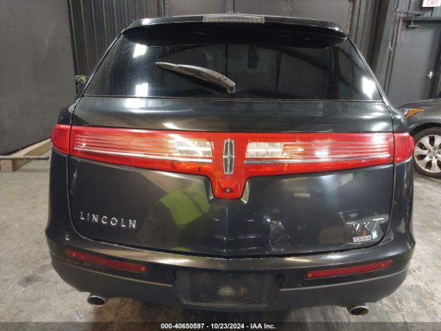 2LMHJ5NK7EBL53087 Lincoln Mkt Livery