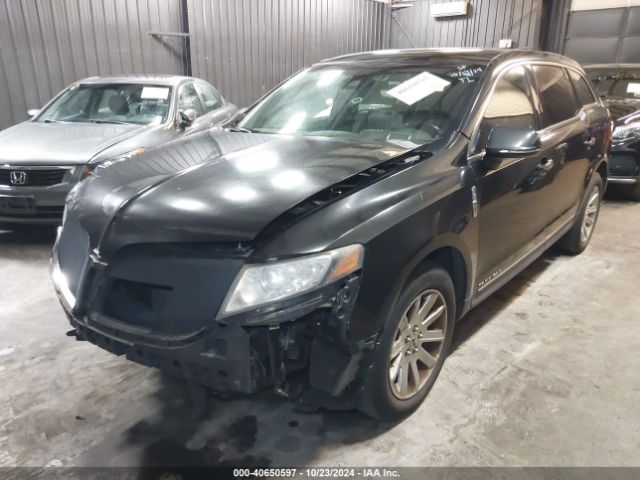 2LMHJ5NK7EBL53087 Lincoln Mkt Livery