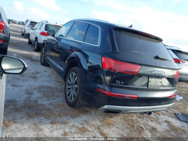 WA1LHAF79JD022406 Audi Q7 2.0t Premium