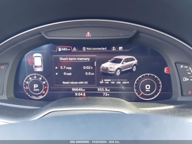 WA1LHAF79JD022406 Audi Q7 2.0t Premium