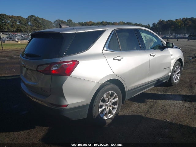 Chevrolet EQUINOX LT 2018 3GNAXJEV5JS631614 Image 4
