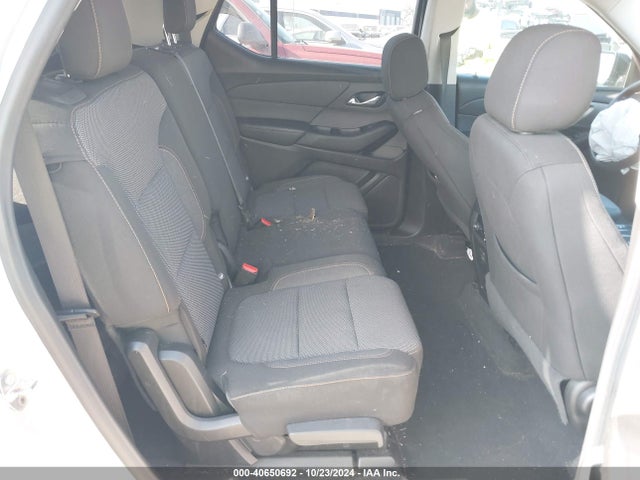 Chevrolet Traverse Ls 2018 1GNERFKW4JJ258797 Image 8