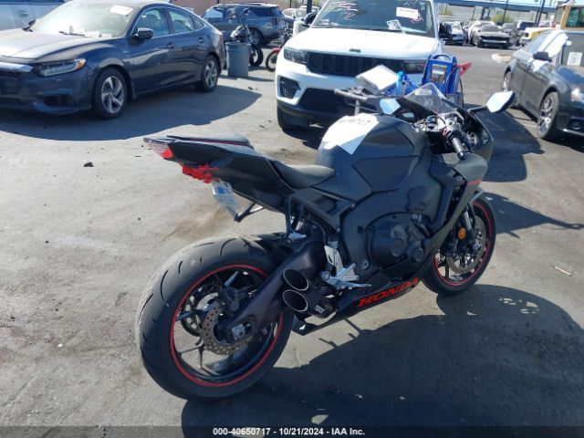 2017 HONDA CBR1000 JH2SC7759HK000712 Photo 3