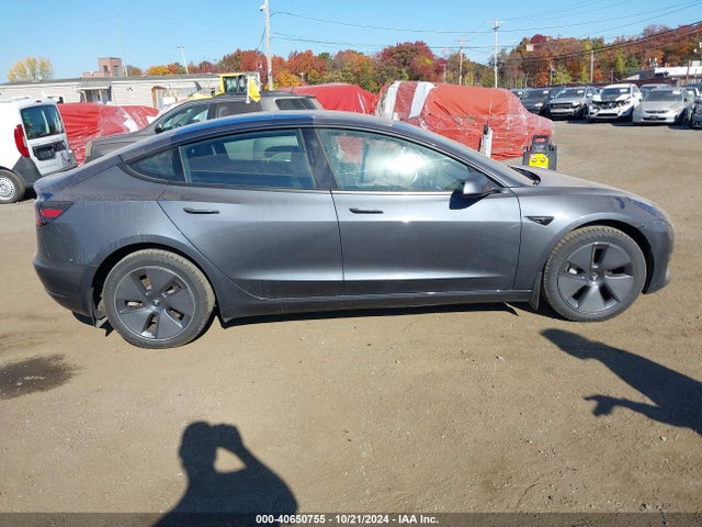 Tesla Model 3 Rear-wheel Drive 2023 5YJ3E1EA6PF398395 Image 13
