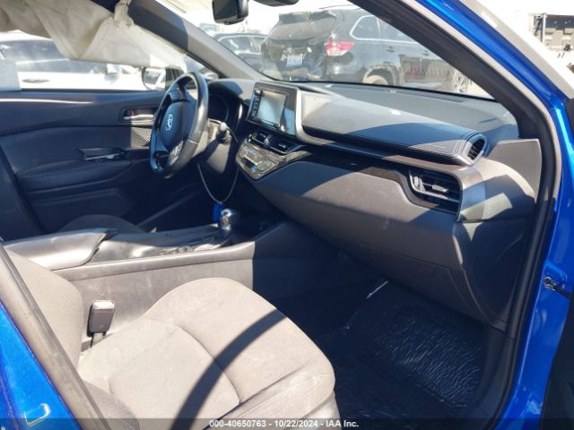 NMTKHMBX1JR019544 Toyota C-hr Xle Premium