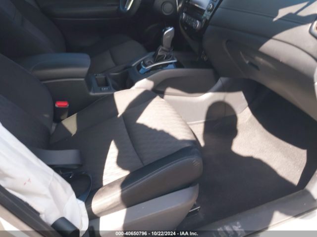 KNMAT2MT4HP552325 Nissan ROGUE SV