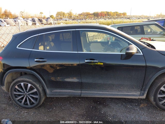 W1N4N4GB8NJ415191 Mercedes-Benz GLA 250