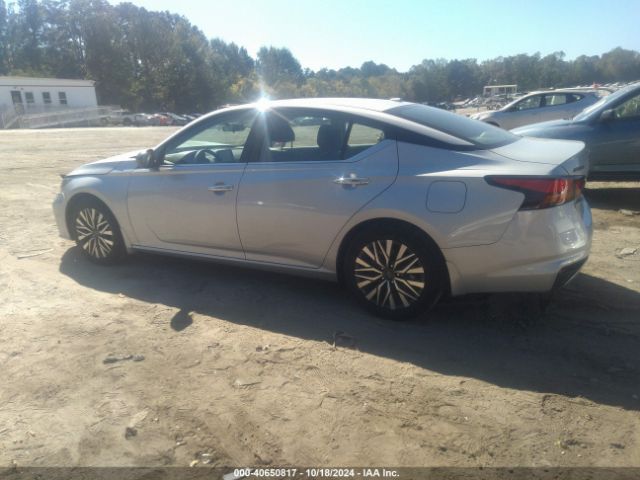 1N4BL4DV2RN317359 Nissan Altima Sv Fwd