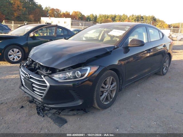 Hyundai ELANTRA SE 2017 5NPD84LF2HH107549 Image 2