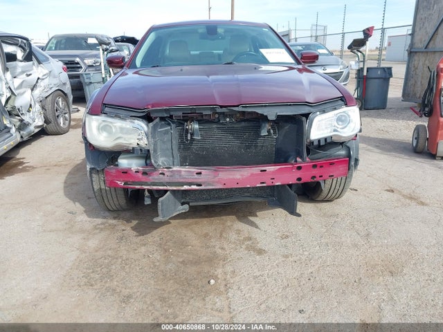 Chrysler 300 Anniversary Edition 2016 2C3CCAAG7GH278216 Image 6