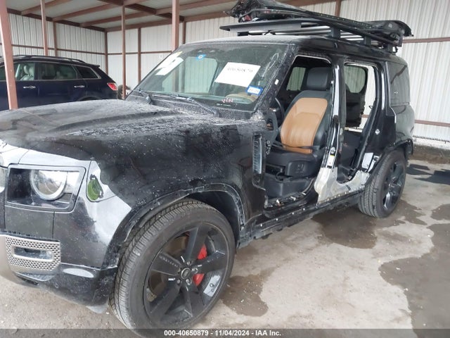 SALEX7RU4M2043646 Land Rover Defender 110 X