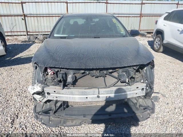 4T1B11HK1KU686574 Toyota CAMRY SE