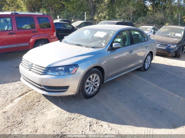 1VWAS7A36EC099068 Volkswagen Passat 1.8t Wolfsburg Edition