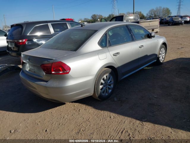 1VWAS7A36EC099068 Volkswagen Passat 1.8t Wolfsburg Edition