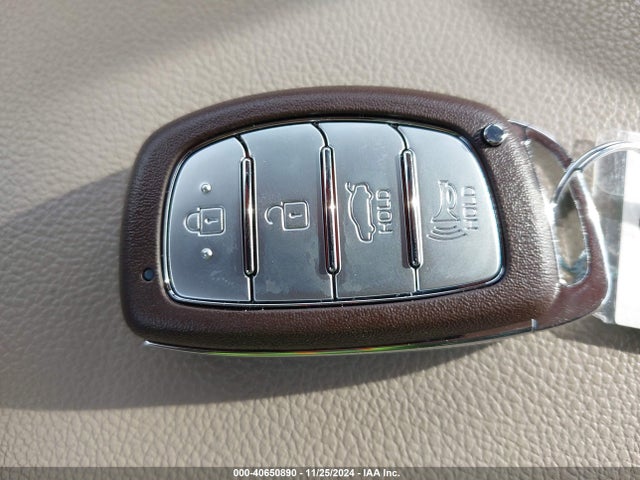 Hyundai Elantra Value Edition 2019 5NPD84LF2KH442057 Image 11