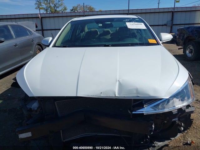 Hyundai Elantra Value Edition 2019 5NPD84LF2KH442057 Image 13