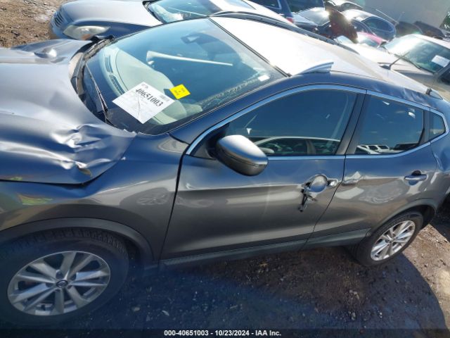 JN1BJ1CR2KW317819 Nissan Rogue Sport Sv