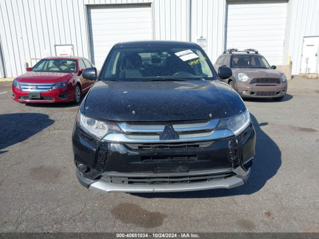 JA4AD2A35HZ065196 Mitsubishi Outlander Es
