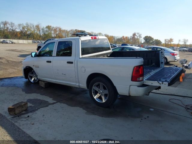1C6RR7KT6HS815937 RAM 1500 Express  4x4 5'7 Box