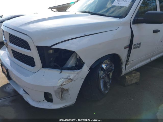 1C6RR7KT6HS815937 RAM 1500 Express  4x4 5'7 Box