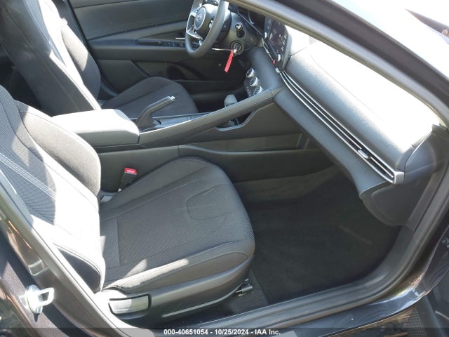 Hyundai ELANTRA SE 2023 5NPLL4AG4PH119867 Image 5