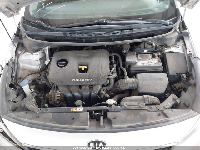 KIA FORTE LX 2017 3KPFK4A70HE082256 Image 10