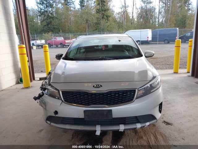 KIA FORTE LX 2017 3KPFK4A70HE082256 Image 12
