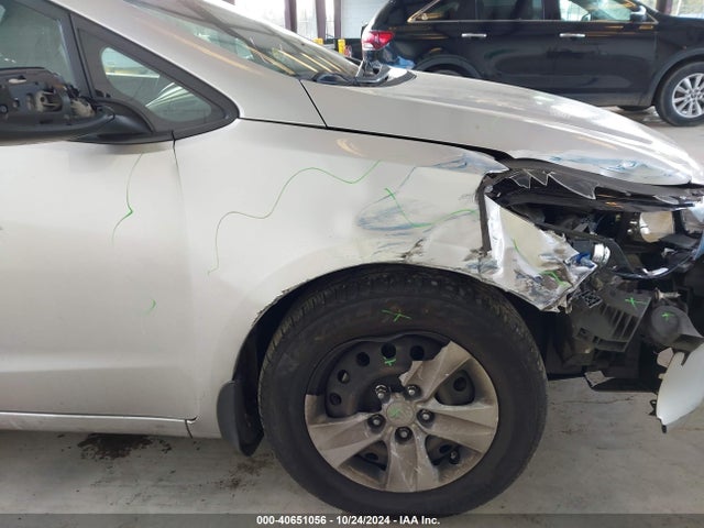 KIA FORTE LX 2017 3KPFK4A70HE082256 Image 17
