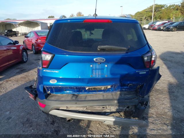 1FMCU0J90HUC43760 Ford Escape Titanium