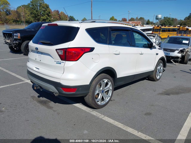 Ford Escape Titanium 2019 1FMCU9J95KUB19706 Image 4
