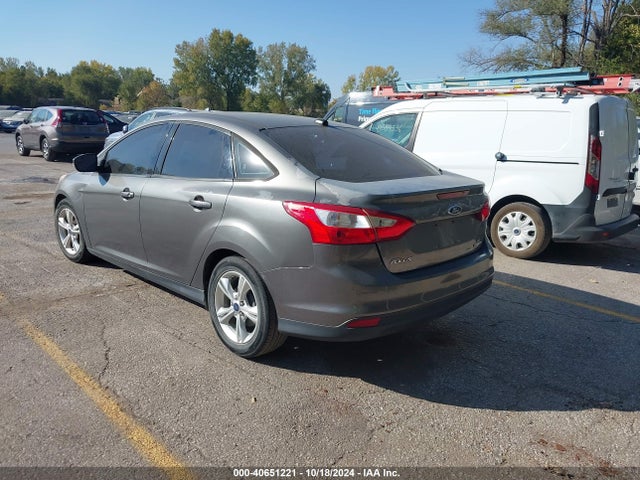 Ford FOCUS SE 2014 1FADP3F2XEL180431 Image 3