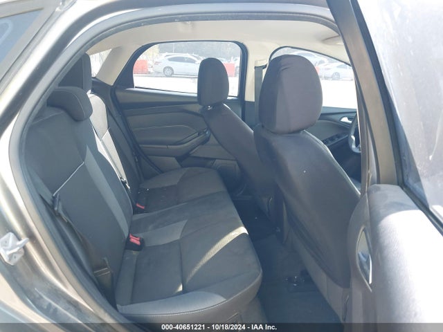 Ford FOCUS SE 2014 1FADP3F2XEL180431 Image 8