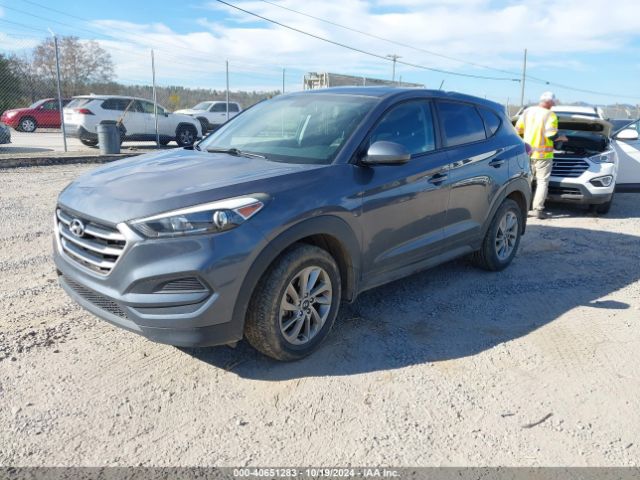 KM8J2CA45JU664897 Hyundai TUCSON SE