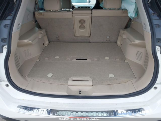 5N1AT2MV8FC772925 Nissan Rogue Sl